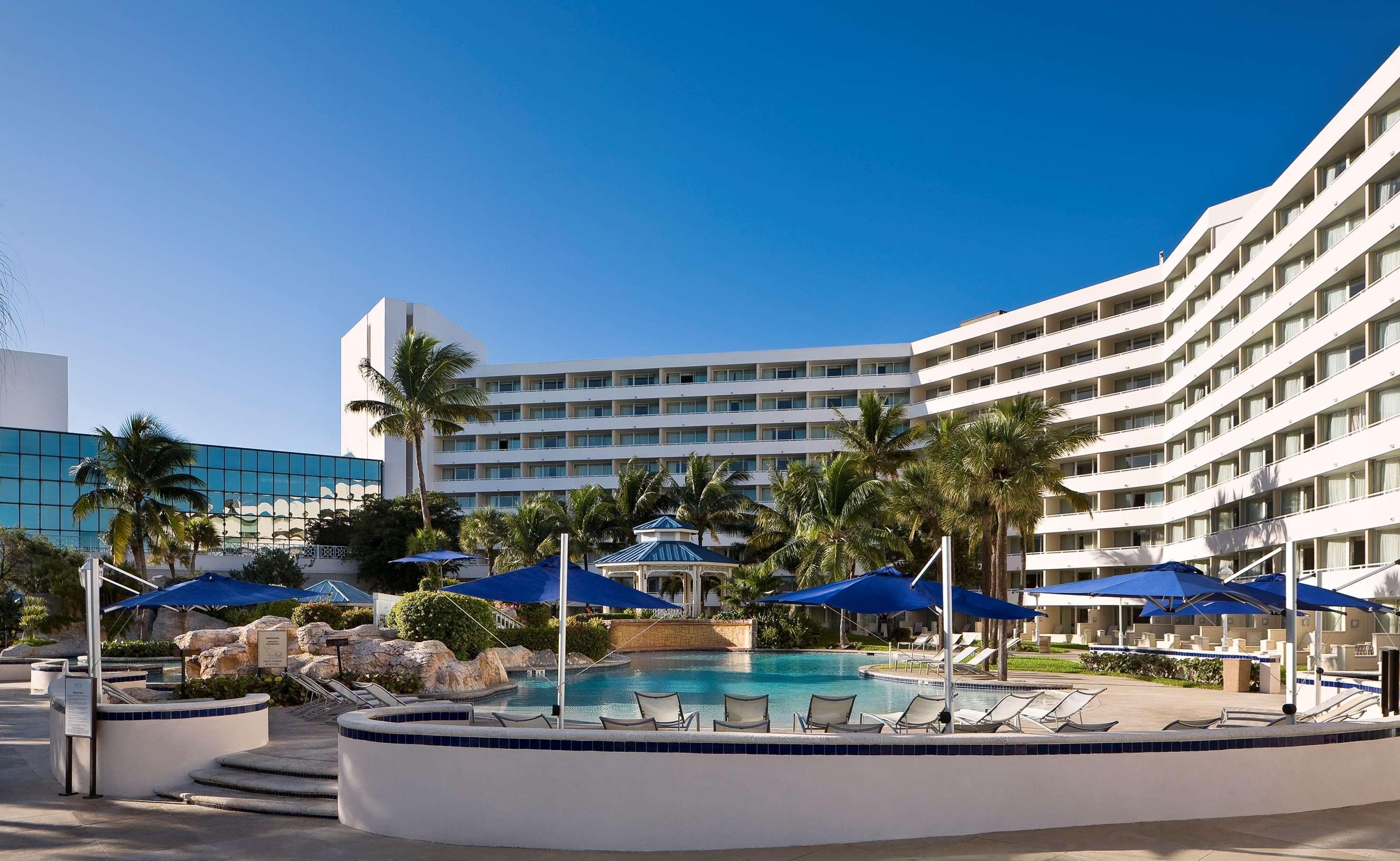 Melia Nassau Beach Eksteriør bilde