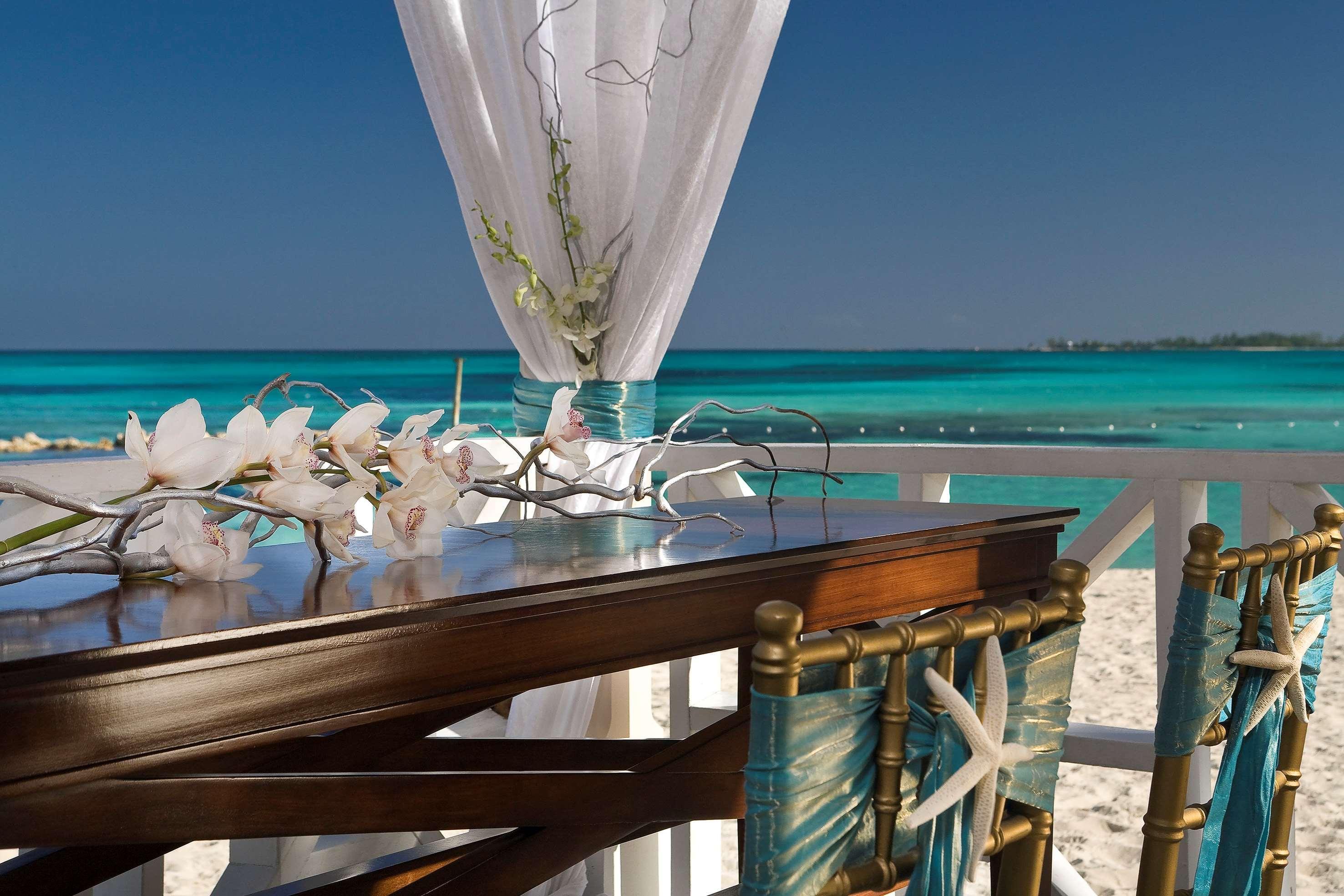 Melia Nassau Beach Eksteriør bilde